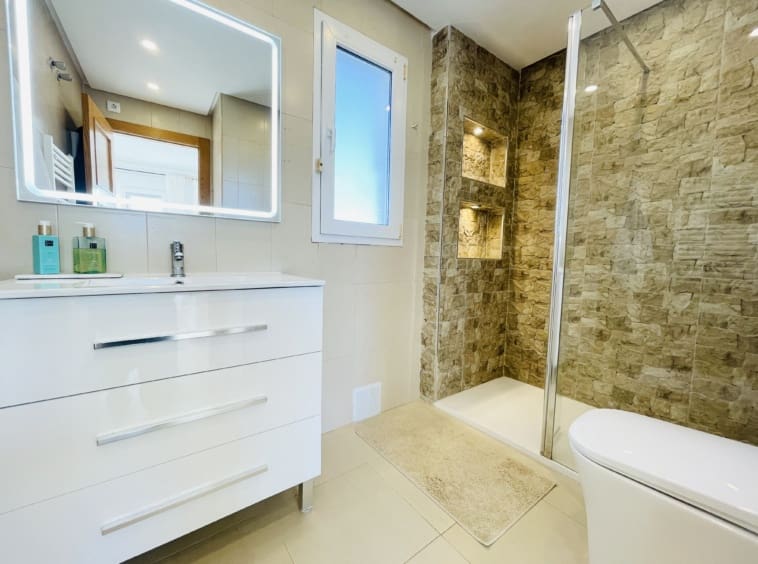 2 bedroom Townhouse for sale in Roldan with pool - € 230,000 (Ref: 9499900)