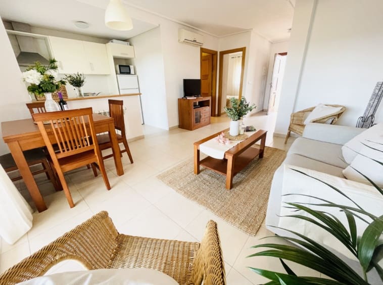 2 slaapkamer Appartement te koop in Roldan met zwembad - € 187.500 (Ref: 9503527)