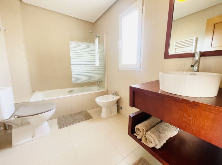 2 slaapkamer Appartement te koop in Roldan met zwembad - € 187.500 (Ref: 9503527)