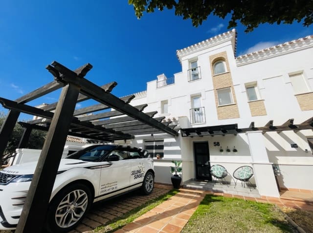 2 makuuhuone Omakotitalo myytävänä paikassa La Torre Golf Resort, Torre-Pacheco mukana uima-altaan - 250 000 € (Ref: 9558575)