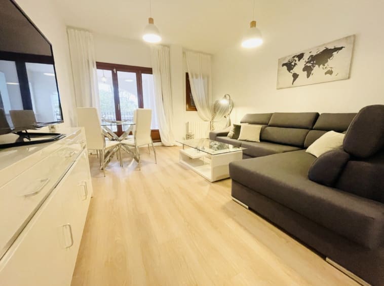 2 soveværelse Lejlighed til salg i Banos y Mendigo - € 210.000 (Ref: 9559333)