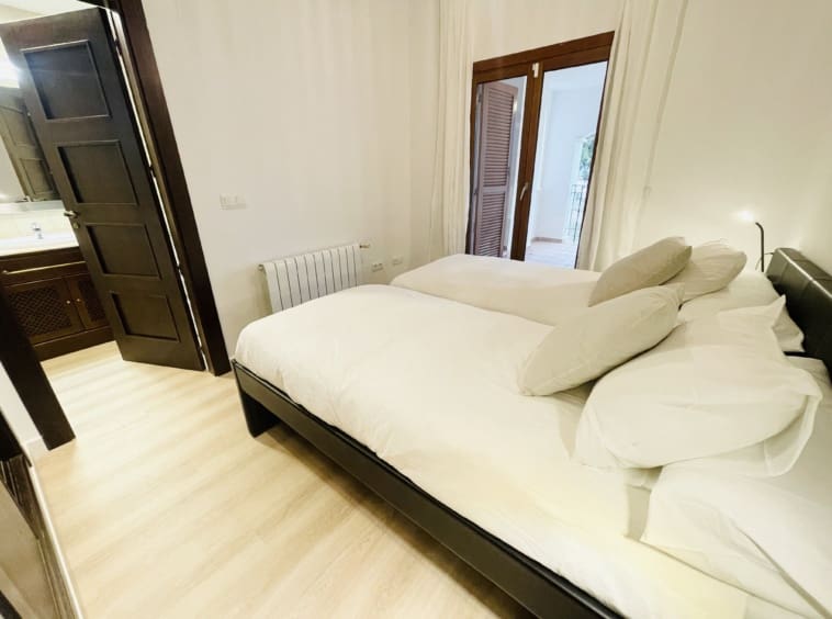 2 soveværelse Lejlighed til salg i Banos y Mendigo - € 210.000 (Ref: 9559333)