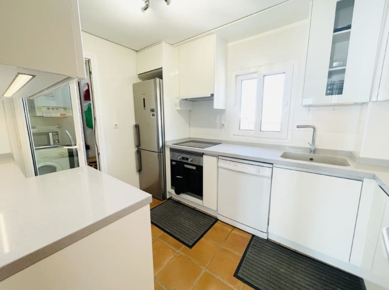 2 makuuhuone Huoneisto myytävänä paikassa La Torre Golf Resort mukana uima-altaan - 199 950 € (Ref: 9566468)