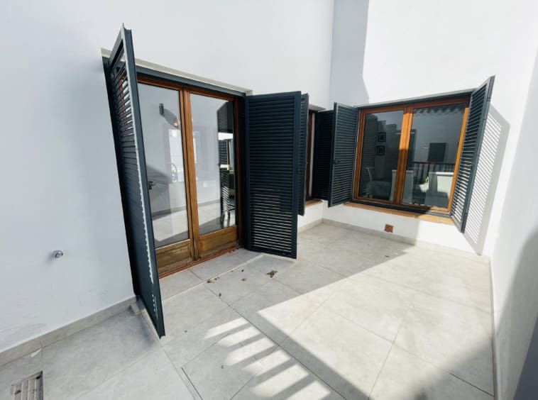 4 makuuhuone Huvila myytävänä paikassa Banos y Mendigo mukana uima-altaan - 485 000 € (Ref: 9598535)