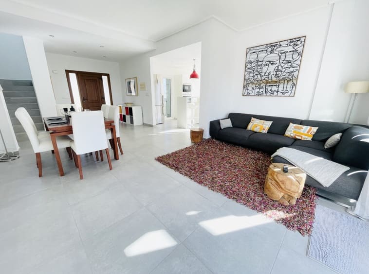 3 camera da letto Villa in vendita in Roldan con piscina - 435.000 € (Rif: 9598536)