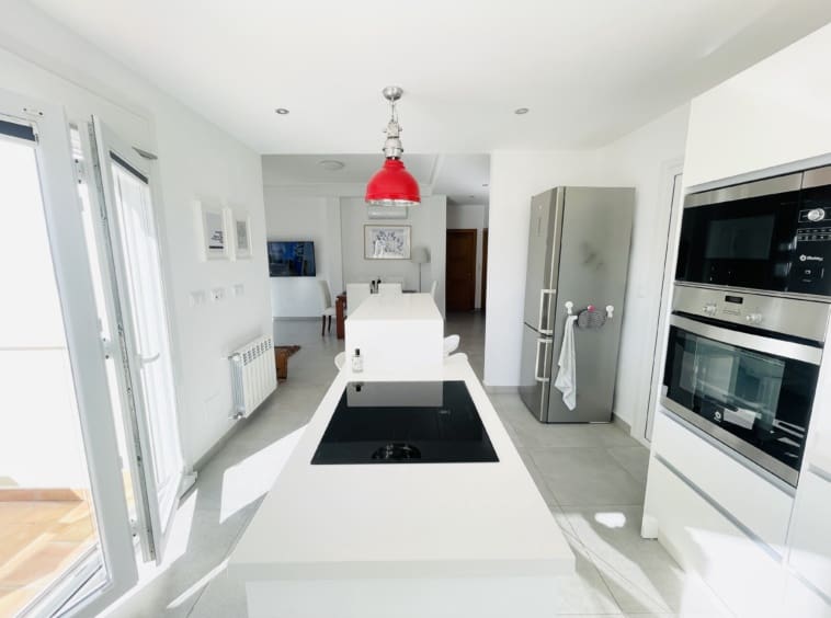 3 camera da letto Villa in vendita in Roldan con piscina - 435.000 € (Rif: 9598536)