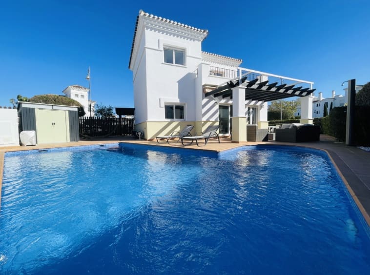 3 camera da letto Villa in vendita in Roldan con piscina - 435.000 € (Rif: 9598536)