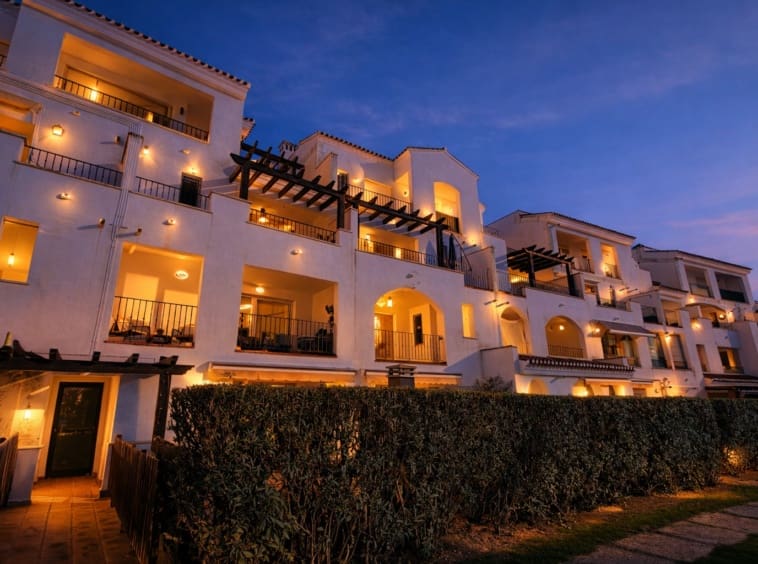 2 sovrum Lägenhet till salu i Roldan med pool - 154 950 € (Ref: 9627120)