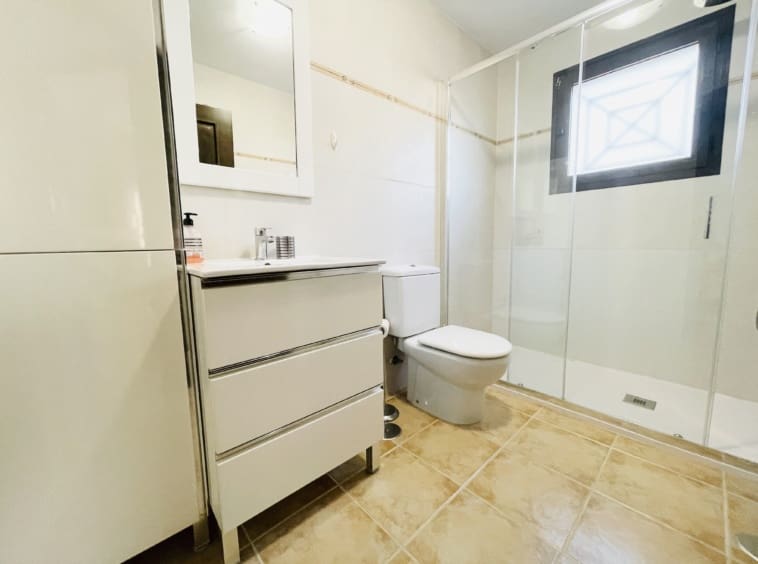 3 bedroom Townhouse for sale in San Cayetano - € 185,000 (Ref: 9627121)