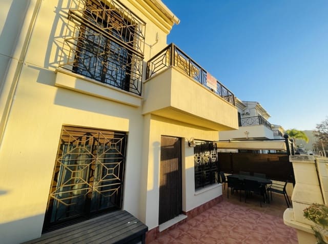 3 bedroom Townhouse for sale in San Cayetano, Torre-Pacheco - € 185,000 (Ref: 9627121)