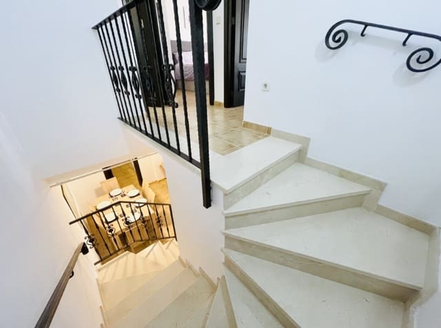 3 bedroom Townhouse for sale in San Cayetano, Torre-Pacheco - € 185,000 (Ref: 9627121)