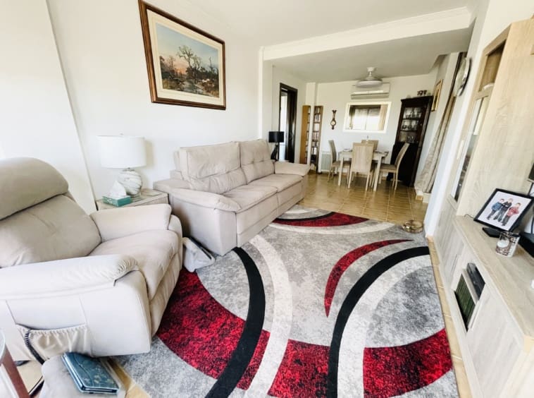 3 bedroom Townhouse for sale in San Cayetano - € 195,000 (Ref: 9627122)