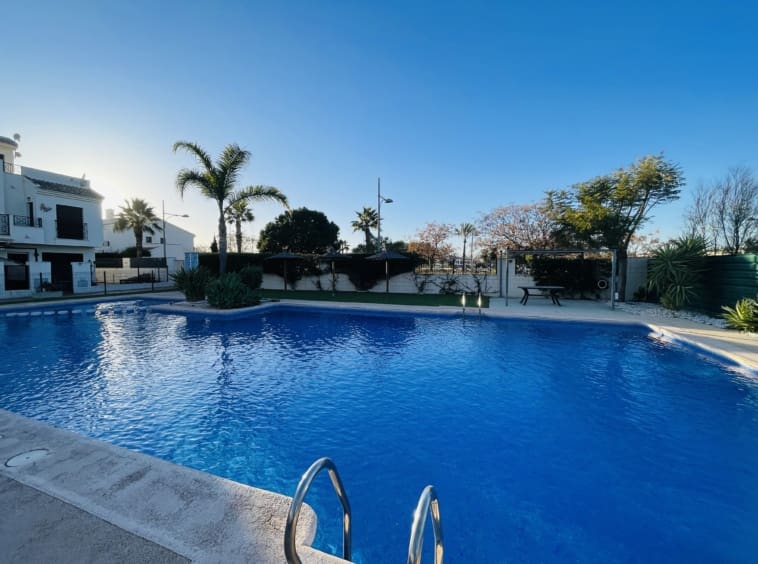 3 bedroom Townhouse for sale in San Cayetano - € 195,000 (Ref: 9627122)