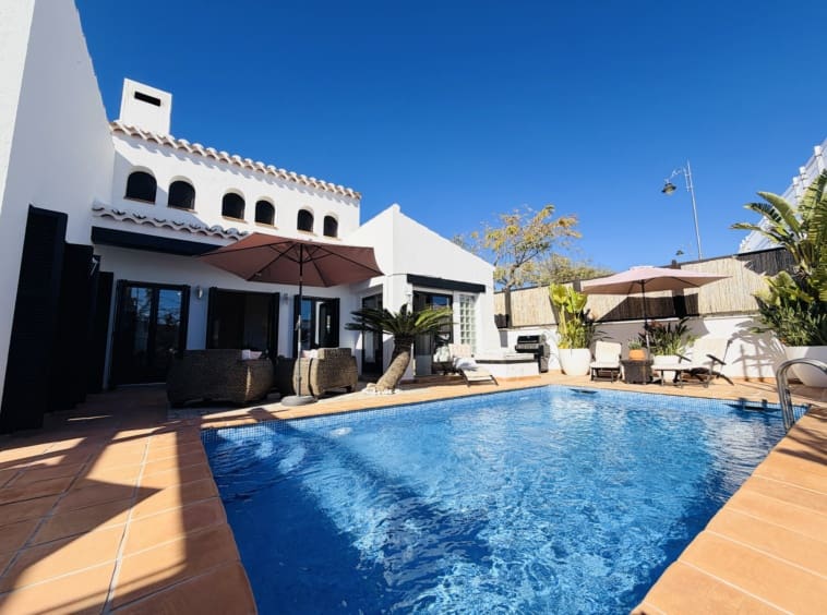 3 camera da letto Villa in vendita in Banos y Mendigo con piscina - 450.000 € (Rif: 9631855)