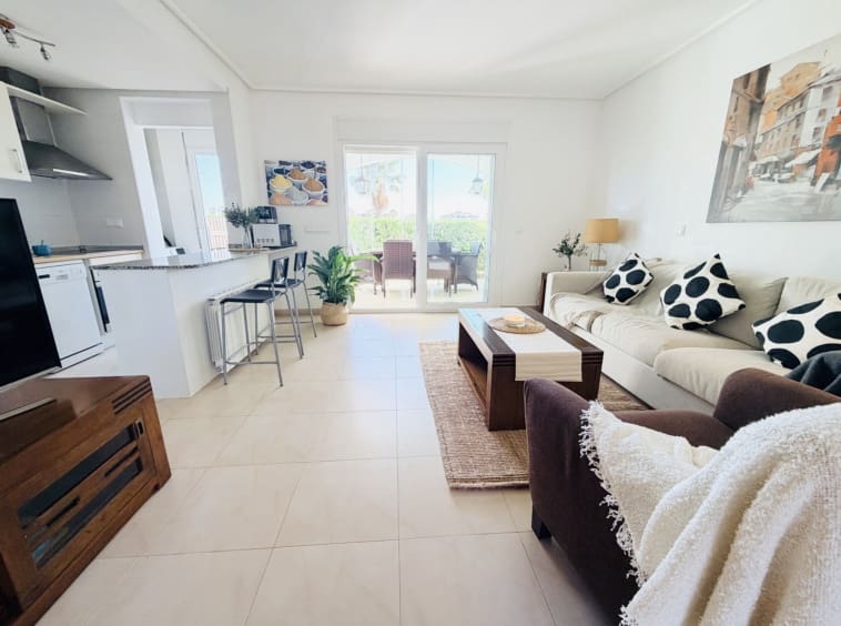 2 soveværelse Byhus til salg i La Torre Golf Resort med swimmingpool - € 189.950 (Ref: 9669841)