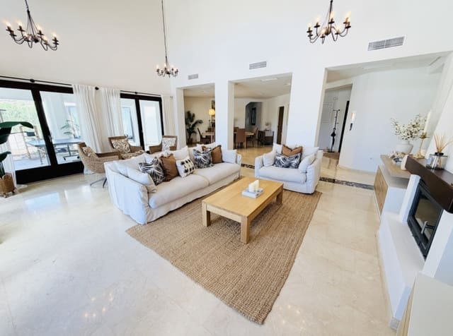 5 sovrum Villa till salu i El Valle Golf Resort, Murcia stad med pool - 875 000 € (Ref: 9719375)