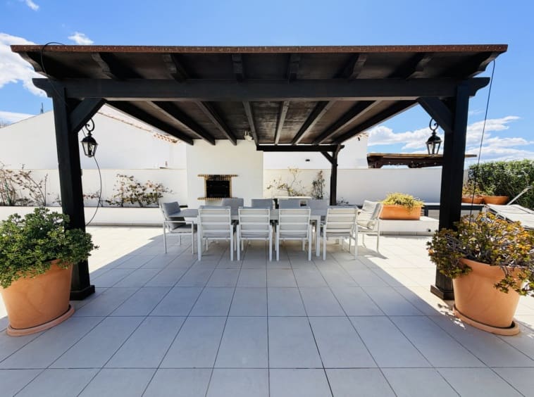 5 soverom Villa til salgs i El Valle Golf Resort med svømmebasseng - € 875 000 (Ref: 9719375)