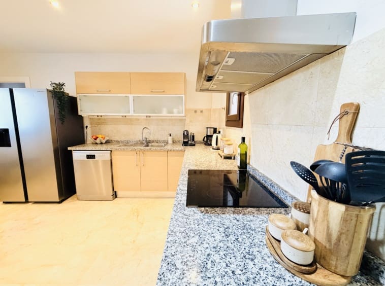 5 soverom Villa til salgs i El Valle Golf Resort med svømmebasseng - € 875 000 (Ref: 9719375)