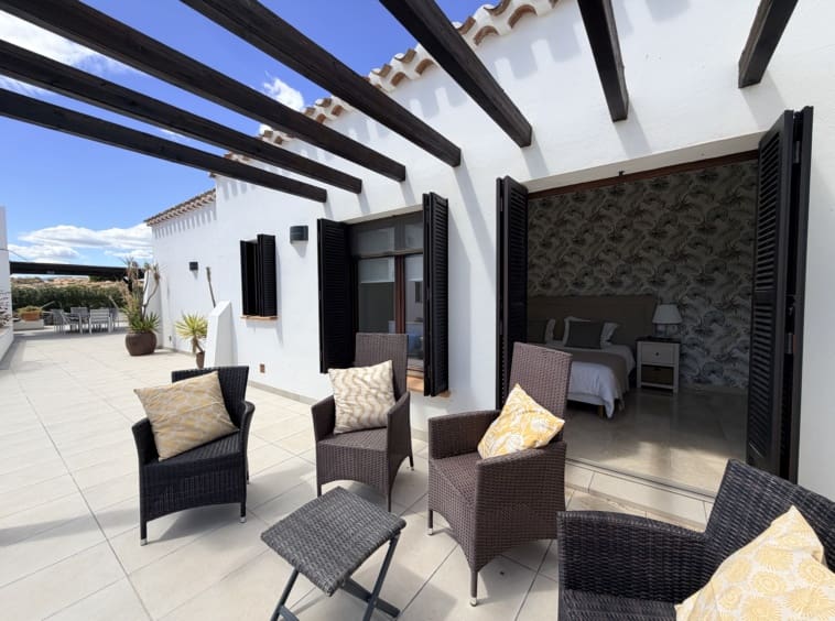 5 soverom Villa til salgs i El Valle Golf Resort med svømmebasseng - € 875 000 (Ref: 9719375)