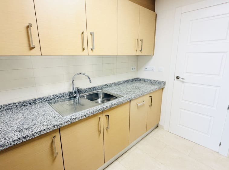 2 sypialnia Apartament na sprzedaż w Banos y Mendigo z basenem - 209 950 € (Ref: 9719376)