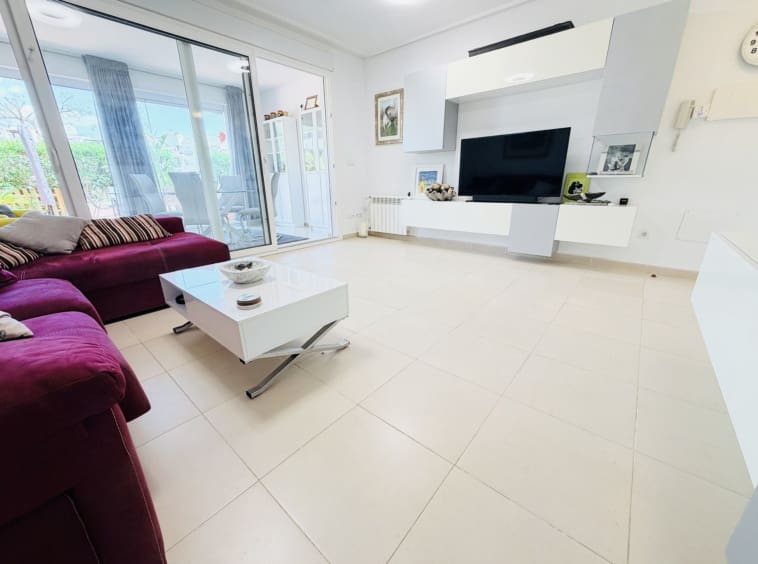 2 bedroom Apartment for sale in Murcia city with pool - € 174,950 (Ref: 9819785)