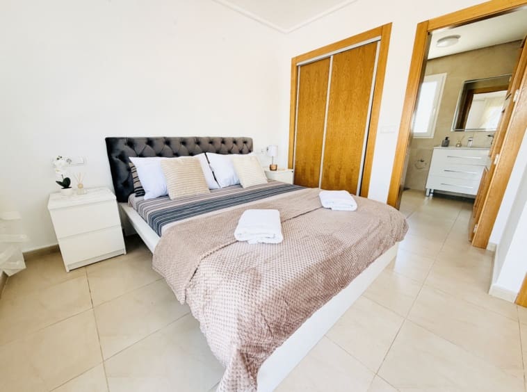 2 bedroom Townhouse for sale in La Torre Golf Resort with pool - € 209,950 (Ref: 9821891)