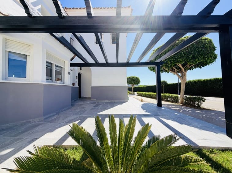 2 bedroom Villa for sale in La Torre Golf Resort with pool - € 295,000 (Ref: 9833164)