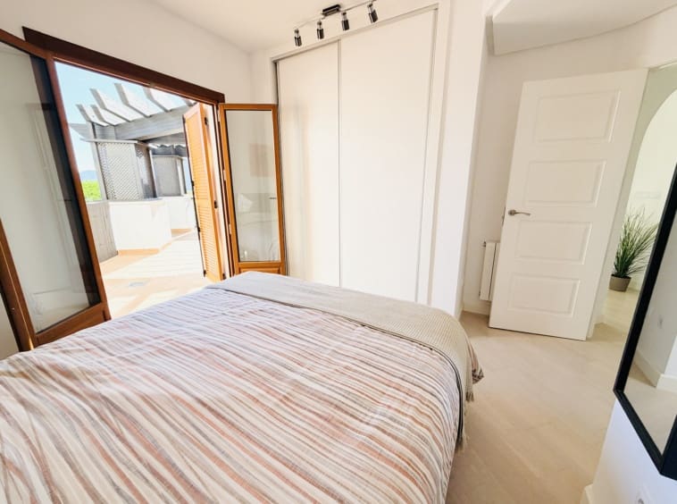 Apartamento de 2 habitaciones en El Valle Golf Resort en venta con piscina - 189.000 € (Ref: 9850827)