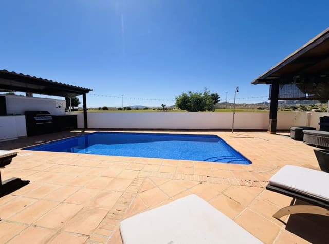 4 soveværelse Villa til salg i El Valle Golf Resort, Murcia by med swimmingpool - € 525.000 (Ref: 9856317)