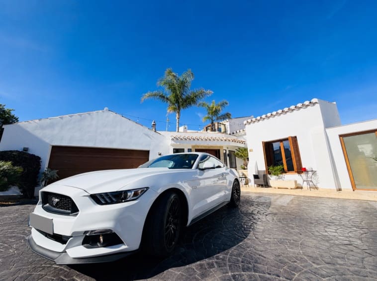 4 soveværelse Villa til salg i El Valle Golf Resort med swimmingpool - € 975.000 (Ref: 9868120)