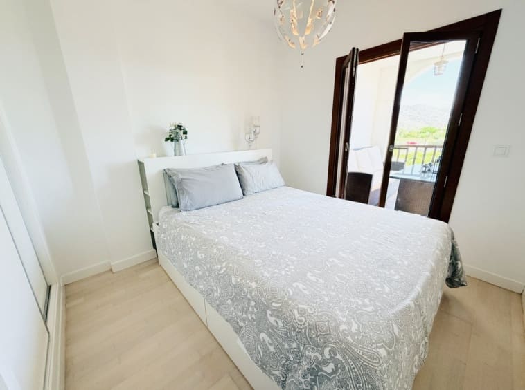 2 sovrum Lägenhet till salu i El Valle Golf Resort med pool - 189 000 € (Ref: 9875687)