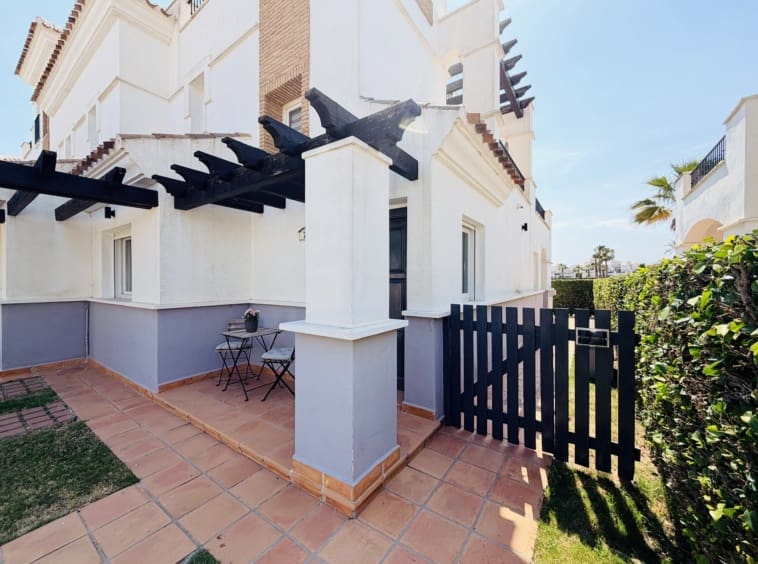 2 bedroom Townhouse for sale in La Torre Golf Resort with pool - € 225,000 (Ref: 9875688)