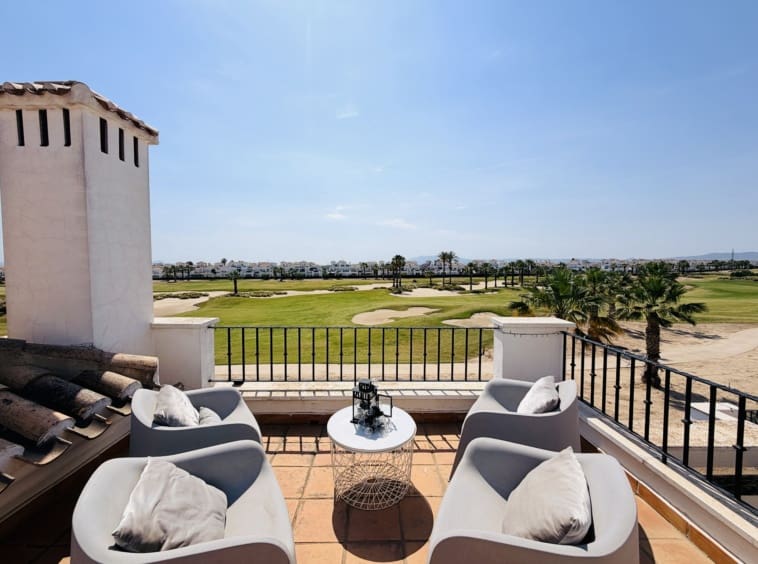 2 bedroom Townhouse for sale in La Torre Golf Resort with pool - € 225,000 (Ref: 9875688)