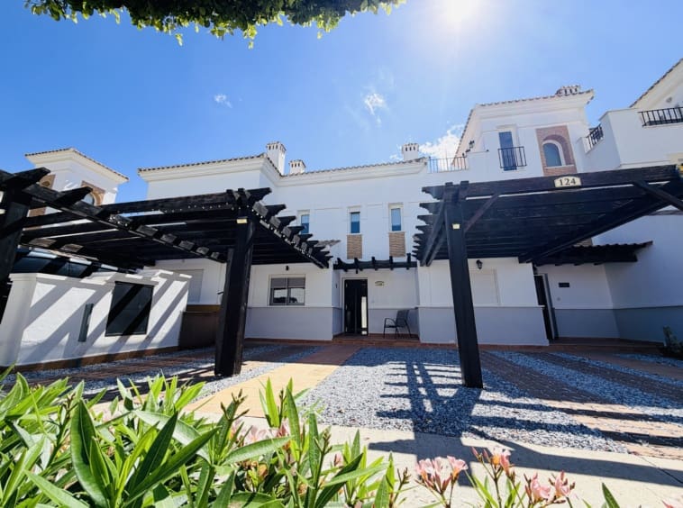 2 quarto Casa em Banda para venda em La Torre Golf Resort com piscina - 215 000 € (Ref: 9900025)