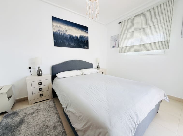 2 quarto Casa em Banda para venda em La Torre Golf Resort com piscina - 215 000 € (Ref: 9900025)