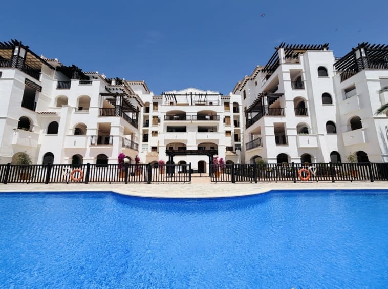 2 chambre Appartement à vendre à El Valle Golf Resort avec piscine - 198 000 € (Ref: 9912410)