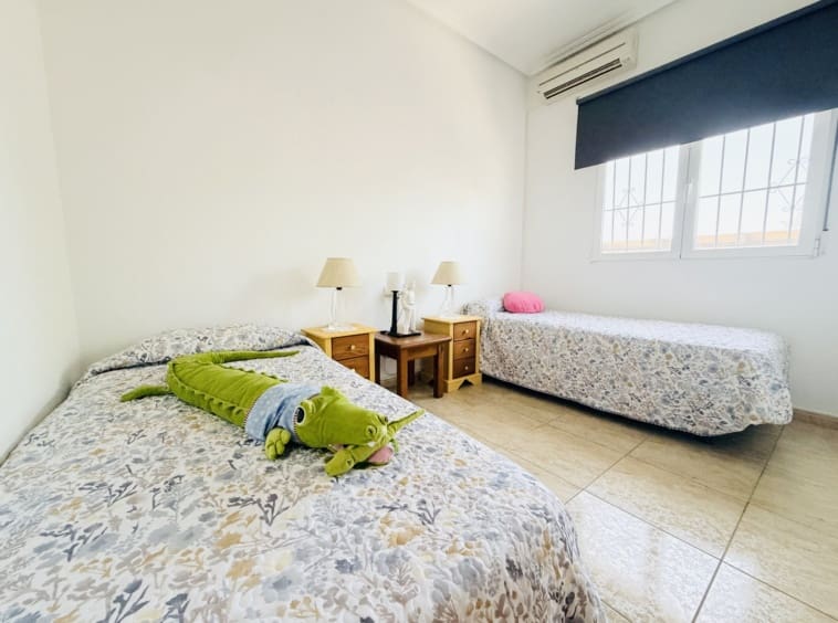 3 Zimmer Villa zu verkaufen in Valle del Sol mit Pool - 250.000 € (Ref: 9930044)