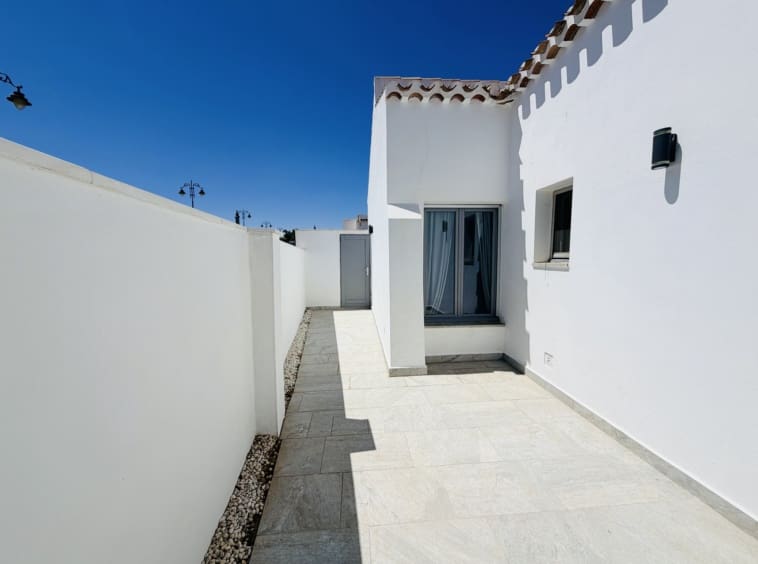 4 soverom Villa til salgs i El Valle Golf Resort med svømmebasseng - € 550 000 (Ref: 9950905)