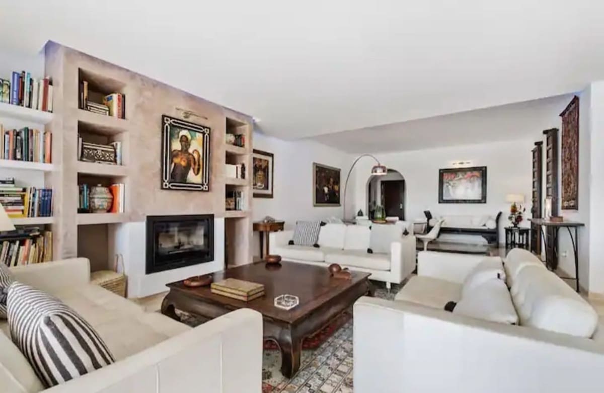 Ático de 4 habitaciones en Estepona en venta con piscina garaje - 1.190.000 € (Ref: 8780749)