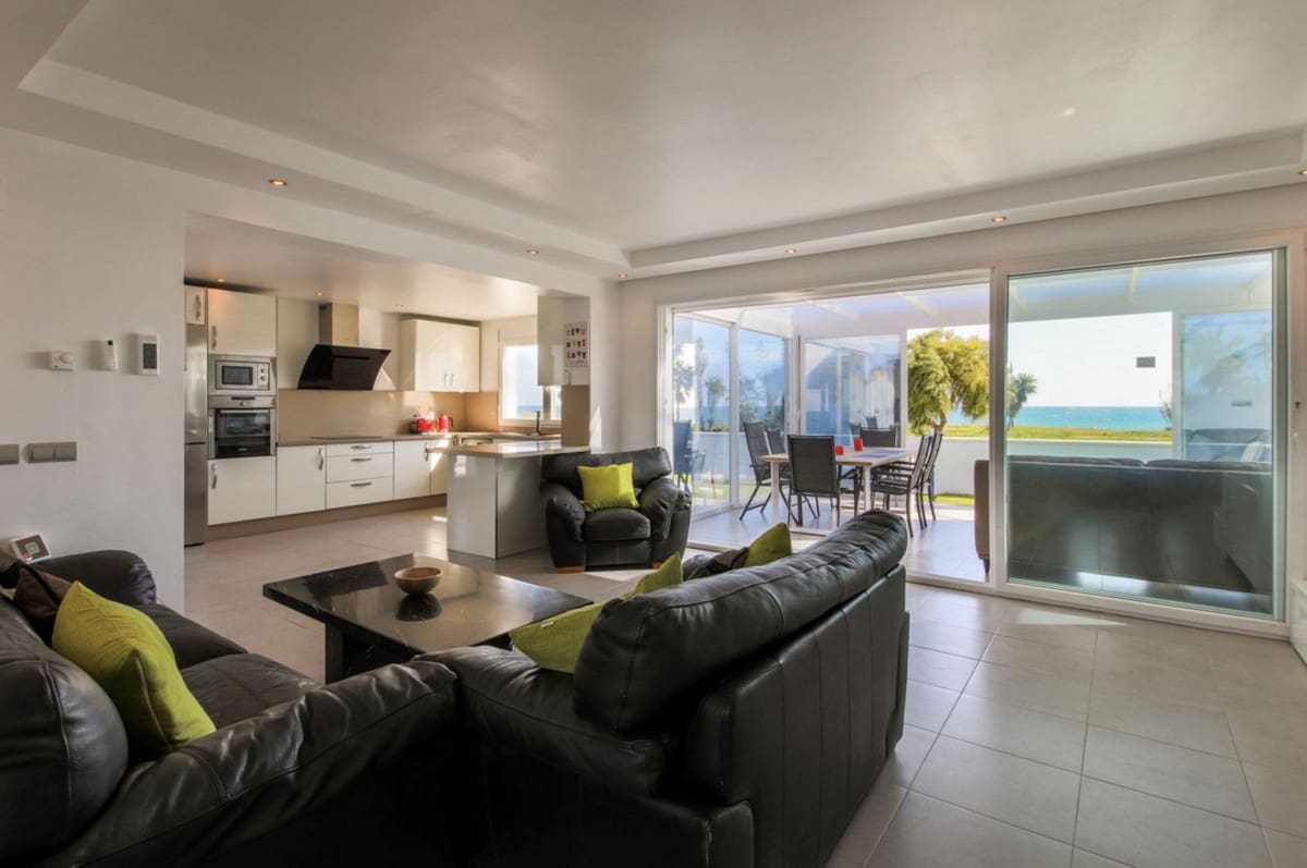 3 camera da letto Villa in vendita in Saladillo-Benamara con piscina garage - 1.650.000 € (Rif: 8839946)