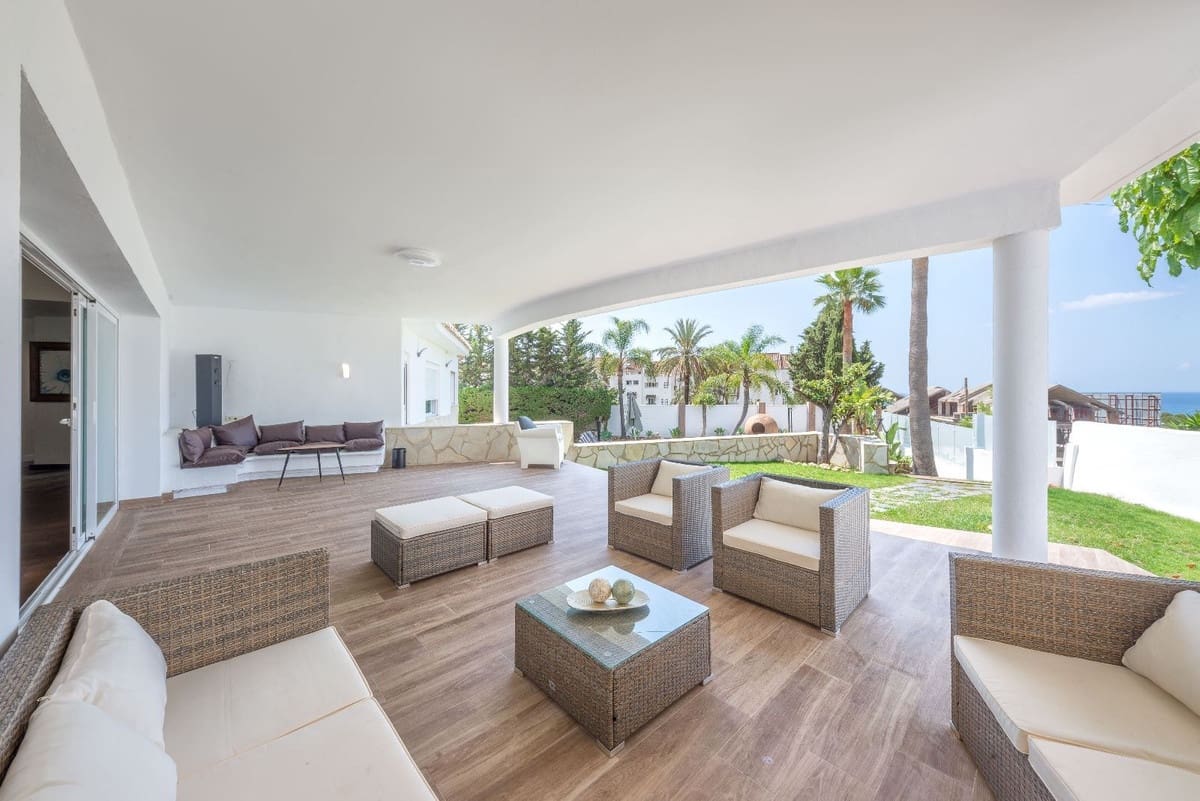 7 bedroom Villa for holiday rental in Marbella with pool garage - € 4,000 (Ref: 9388469)