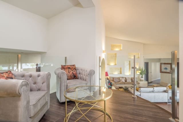 7 sovrum Villa för semesterbostäder i Marbella med pool garage - 4 000 € (Ref: 9388469)