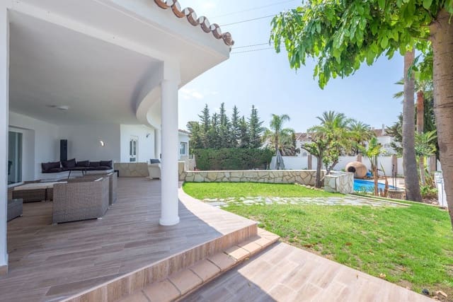 7 sovrum Villa för semesterbostäder i Marbella med pool garage - 4 000 € (Ref: 9388469)