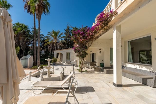 4 sovrum Villa till salu i Estepona med pool - 10 000 000 € (Ref: 9388470)