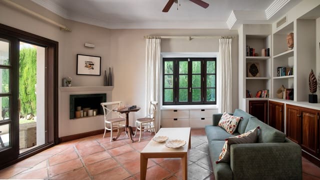 5 sypialnia Willa na sprzedaż w Marbella z basenem garażem - 4 195 000 € (Ref: 9388480)