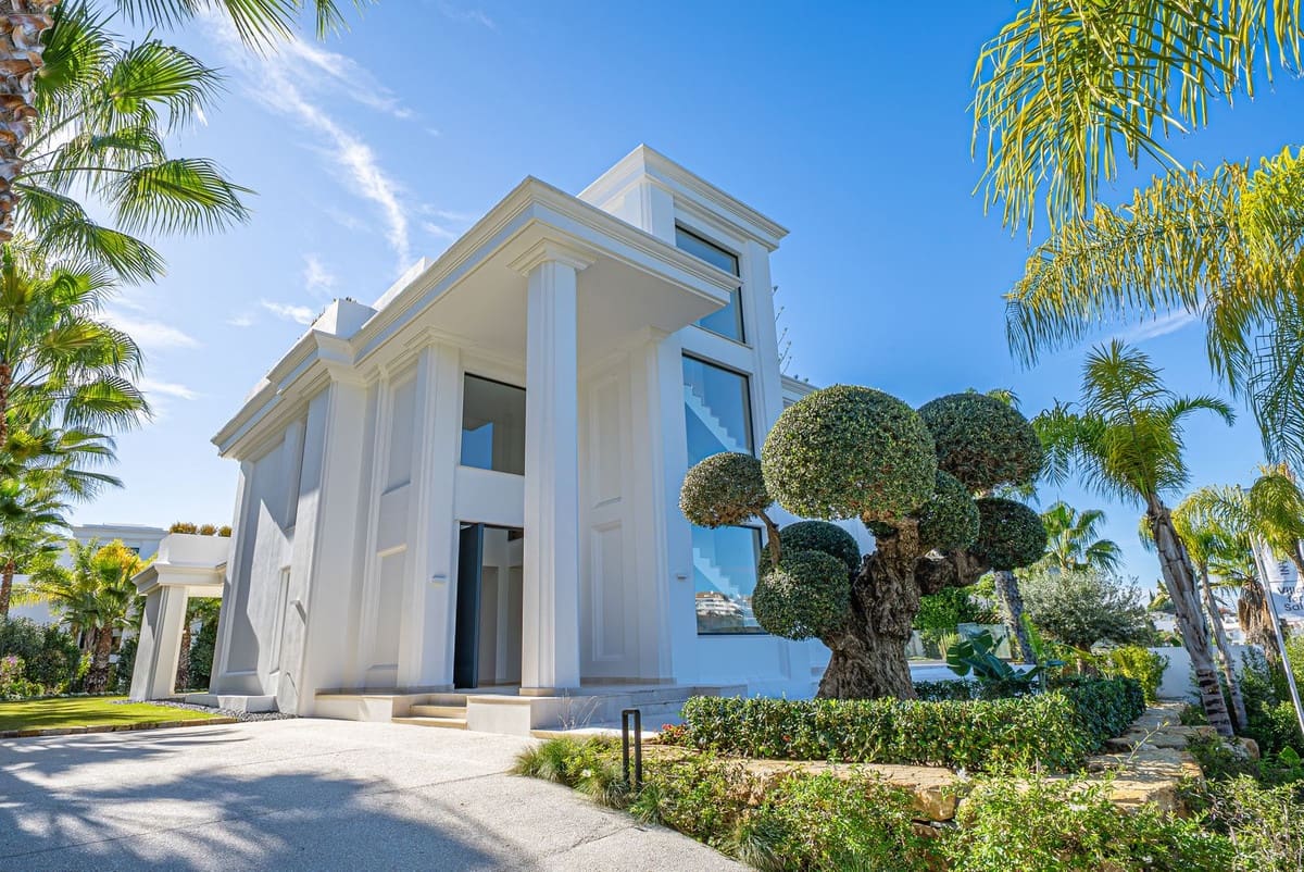 6 soverom Villa til salgs i Marbella med svømmebasseng garasje - € 6 400 000 (Ref: 9388484)