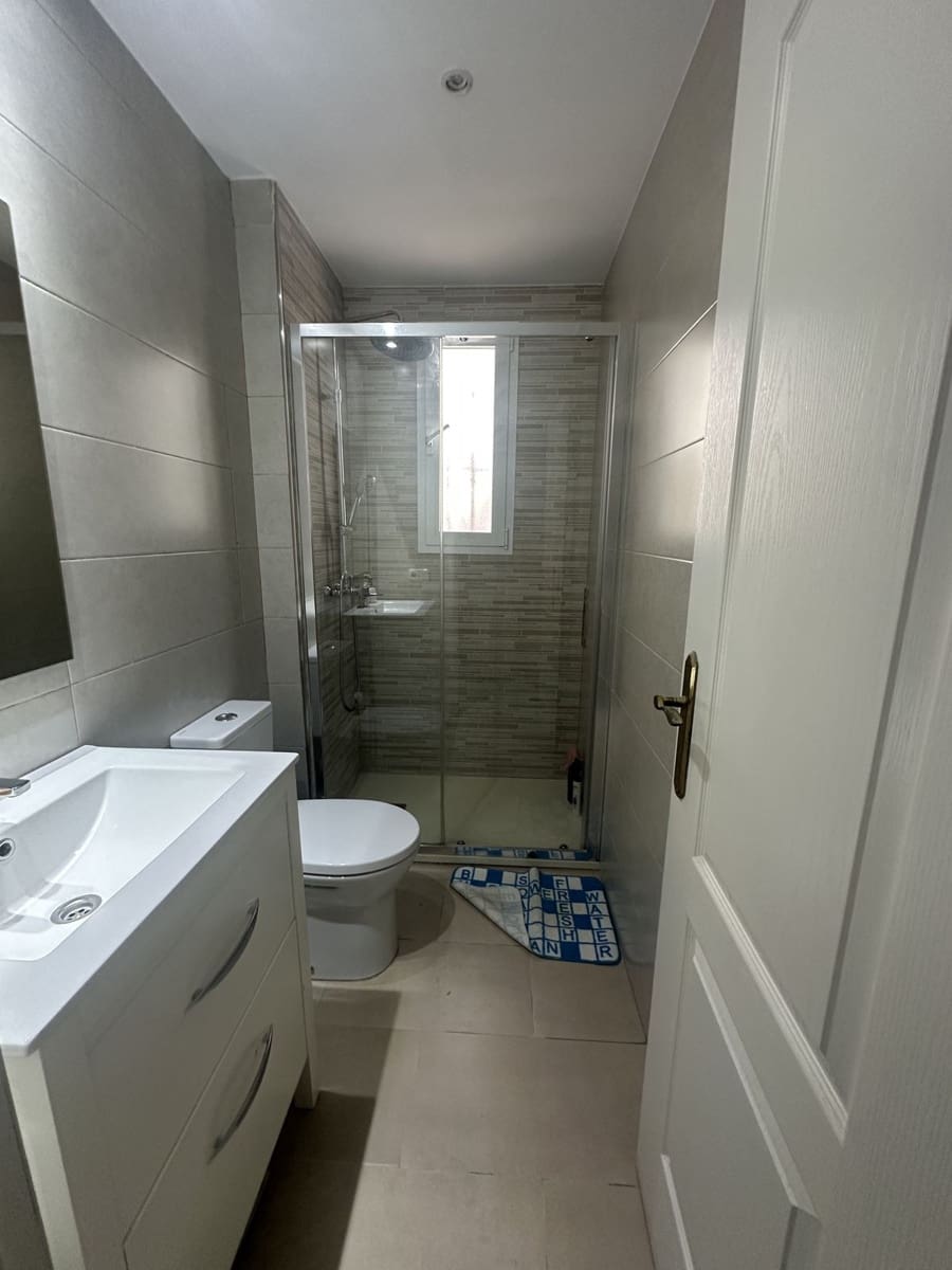 2 bedroom Apartment for sale in Marbella - € 225,000 (Ref: 9388709)