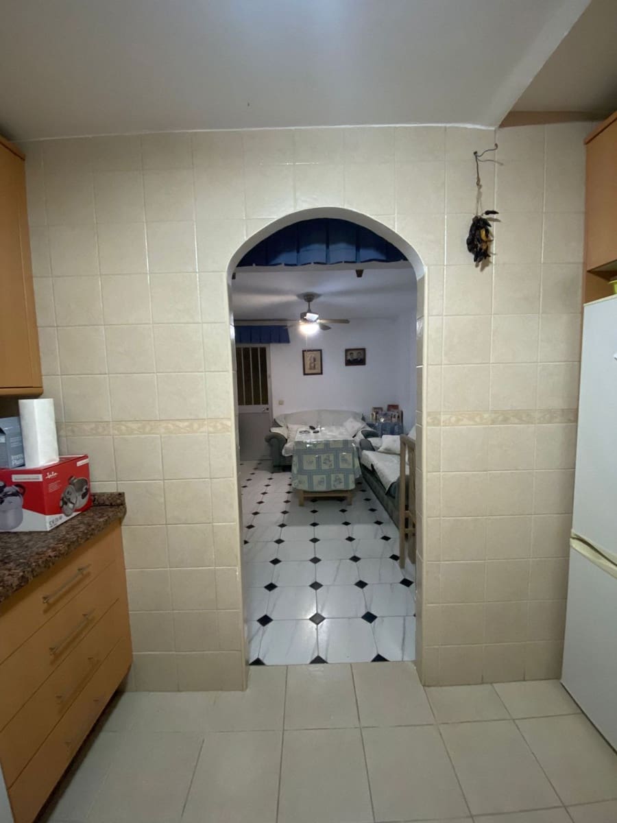 2 bedroom Apartment for sale in Marbella - € 225,000 (Ref: 9388709)