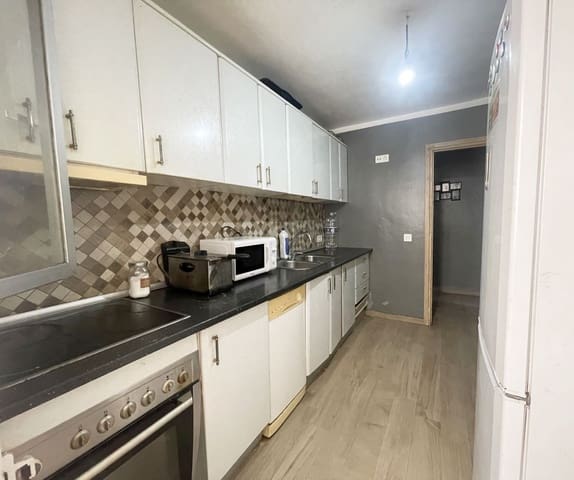 3 chambre Appartement à vendre à San Pedro de Alcantara, Marbella - 345 000 € (Ref: 9405761)