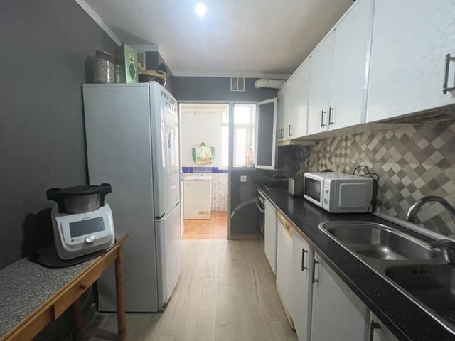 3 chambre Appartement à vendre à San Pedro de Alcantara, Marbella - 345 000 € (Ref: 9405761)